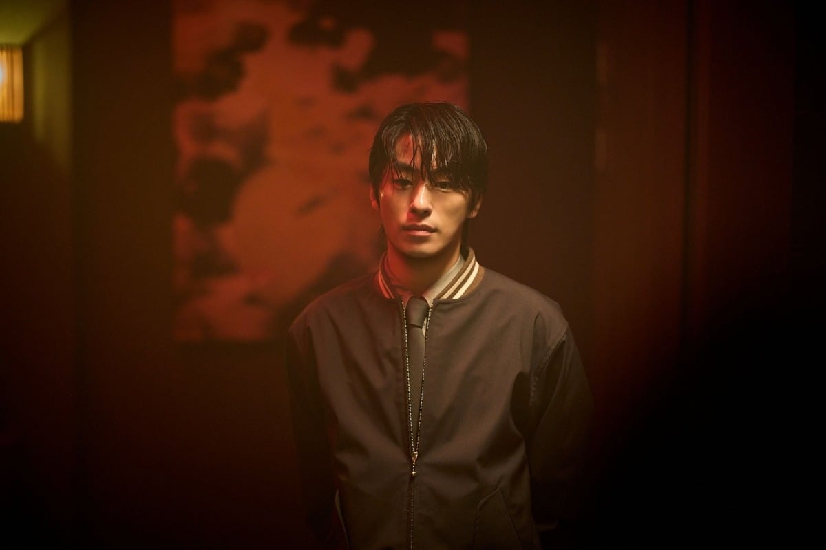 구교환이 연상호 감독 세계관의 작품을 네 작품째 함께하게 됐다. / 사진제공=쇼박스