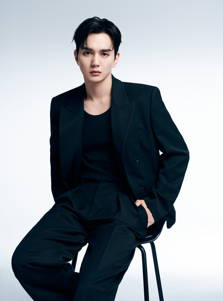 배우 유승호가 맨즈 헤어 브랜드의 새 모델로 발탁됐다 / 사진=포뷰트