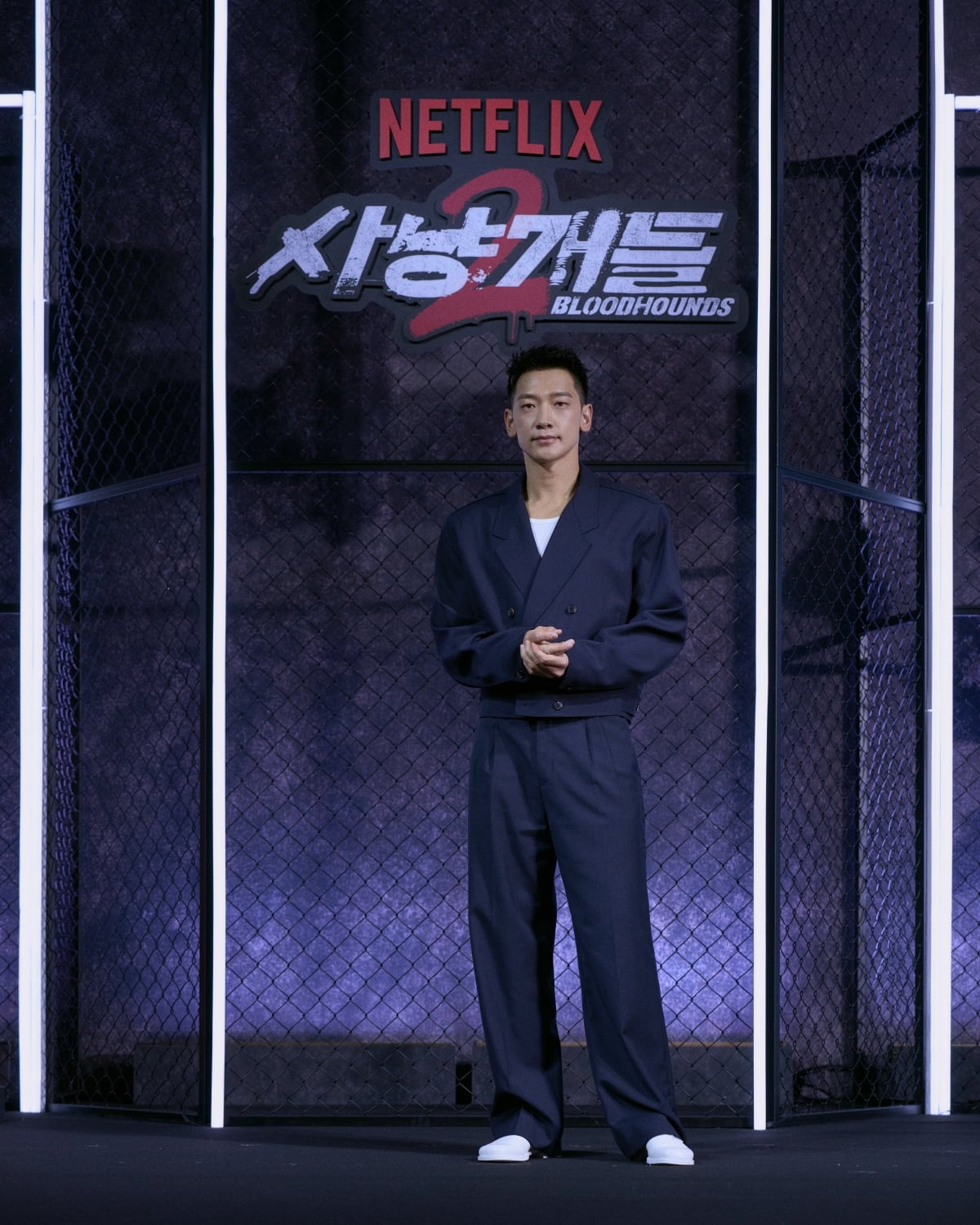 넷플릭스 '사냥개들' 시즌2 배우 우도환, 이상이, 정지훈이 포즈를 취하고 있다 / 사진제공=넷플릭스 