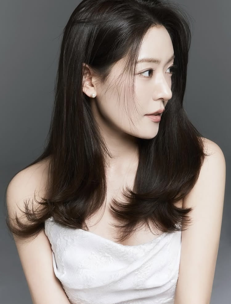 박은영, ♥의사와 웨딩화보 추가공개…주방 떠나니 완전 딴사람