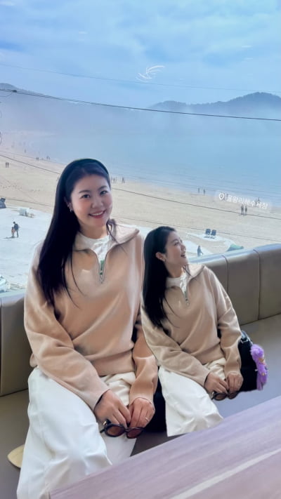 14기 옥순, 카타르 항공 출신의 미모…새 신부의 웃음