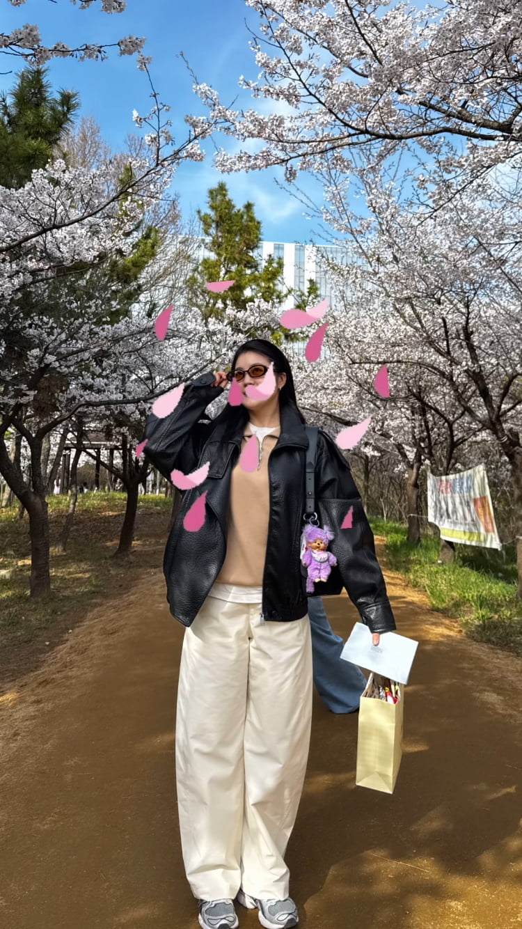 14기 옥순, 카타르 항공 출신의 미모…새 신부의 웃음