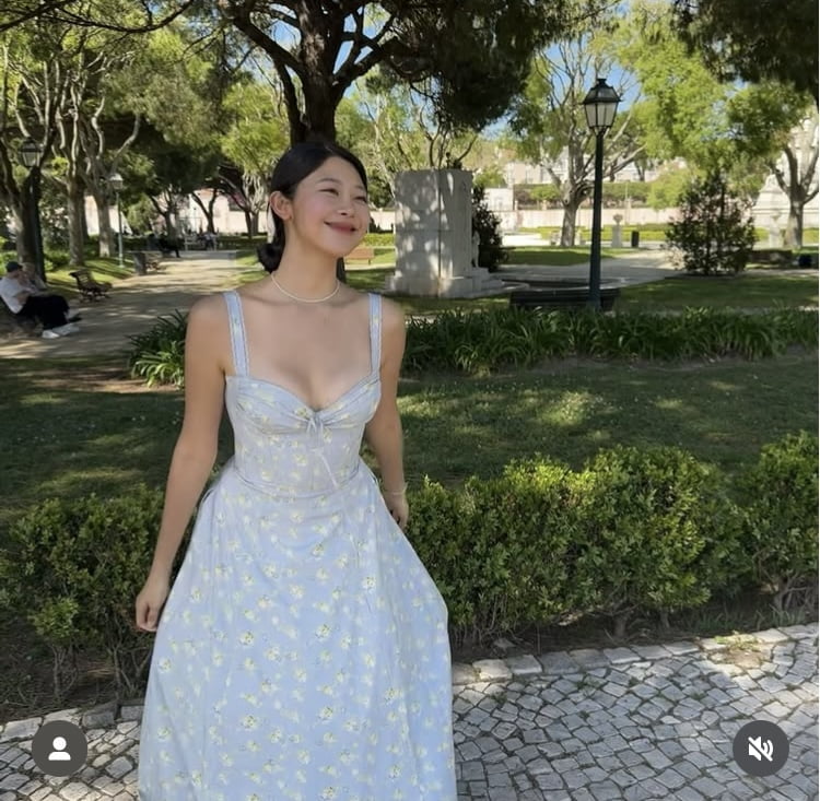 '솔로지옥3' 최혜선, 한국 떠났다…해외가니 과감한 노출