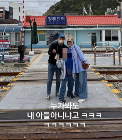 이지혜♥문재완, 양아들 생겨…가족사진도 찰칵