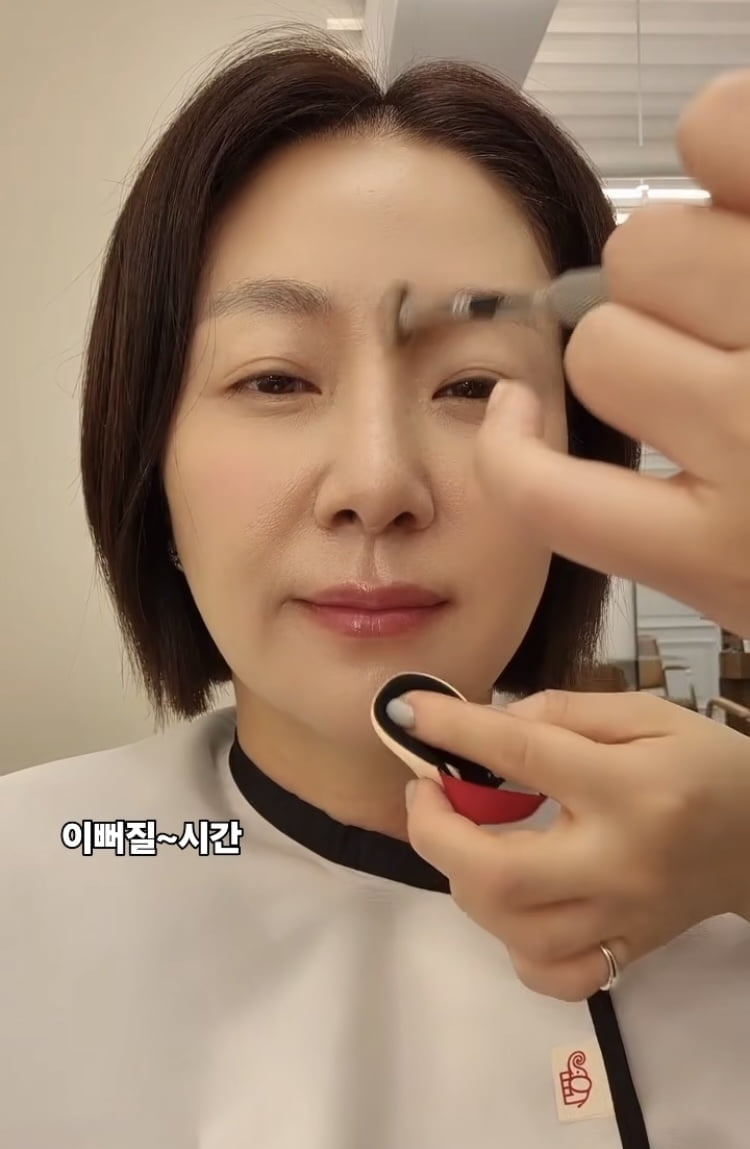 김지혜, 90평대 한강뷰 집주인의 나들이…메이크업 과정 전격 공개