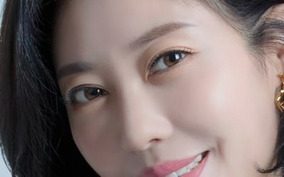 '헤어 디자이너 변신' 이지현, 두피 모공에 낀 각질+피지 인증 '엉망'