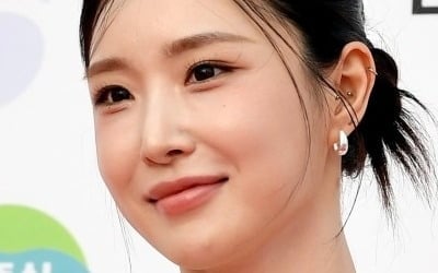 유정은 탈퇴했는데…브브걸 유나, 결국 속내 밝혔다 "연예계 활동 언제까지 할 수 있을까" ('귀묘한2')