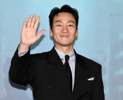 박해수, 제대로 사고쳤다…2화 만에 2.9%→4.1% 시청률 상승세 이끈 열연 ('허수아비')