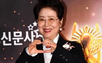 '뇌경색 진단' 선우용여, 낙상 사고 후유증 고백…"왼쪽 다리만 세 번 골절, 밤낮 아팠다"