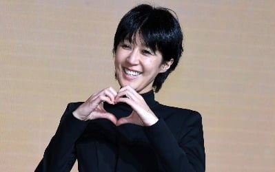 [공식] 홍진경, 이혼 1년 만에 기쁜 소식 알렸다…1세대 모델과 재회 '소라와 진경' 26일 첫 방송