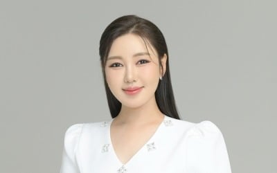 송가인, 베트남서 인기 좋네…현지 단독 콘서트 개최