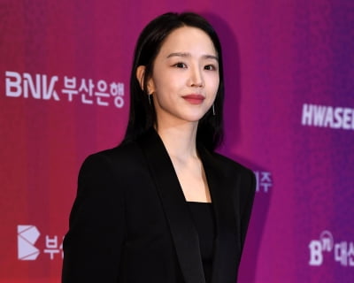 신혜선, 데뷔 13년 만에 벅찬 소식 알렸다…"더 좋은 모습으로 찾아뵐 것" 日 팬미팅 성료