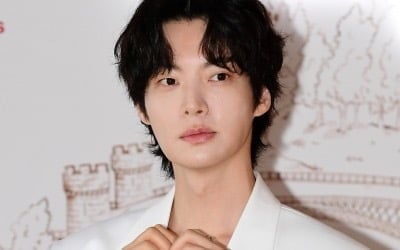 안재현, 이혼 6년 만에 '베드신' 드라마로 복귀…"근육 위해 17kg 벌크업"