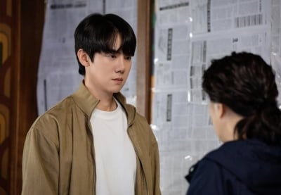 김혜윤 2%대 부진 털고 두 자릿수 시청률 찍었다…유연석, 3주 연속 기록 경신 ('신이랑')