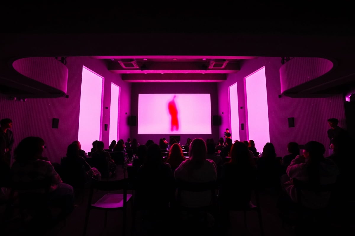 투모로우바이투게더 미니 8집 청음회/ 사진 제공=빅히트 뮤직