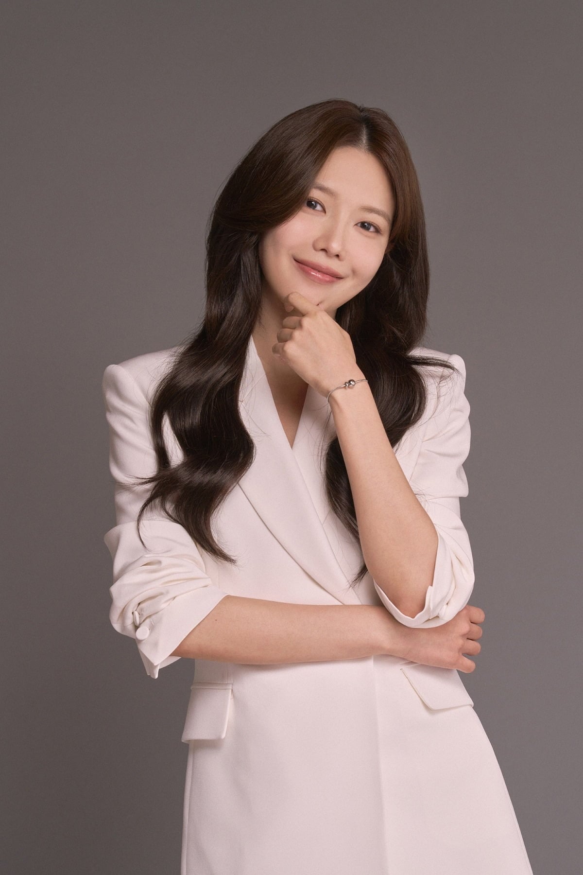 '기브어나이스데이' 캠페인에 함께하는 최수영 / 사진제공=월드비전