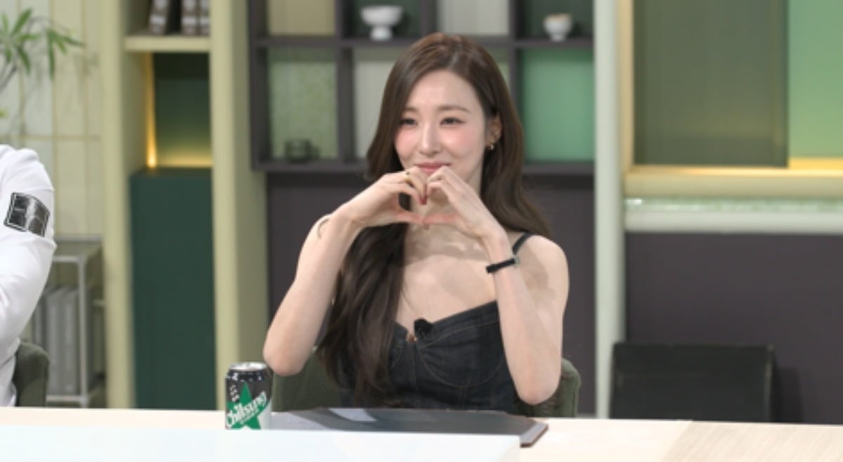 소녀시대 티파니의 냉장고가 공개된다./사진=JTBC 제공