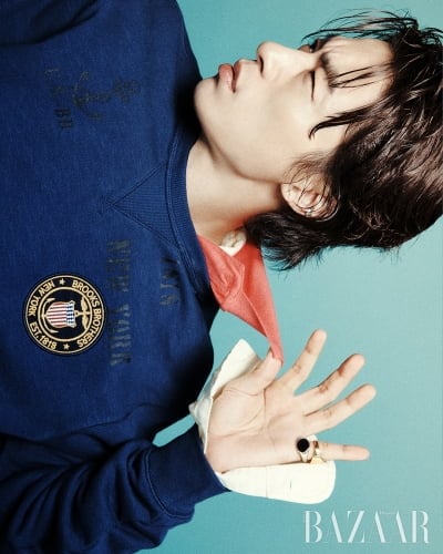 [공식] '이옥섭 감독♥' 구교환, 열애 14년 차에 드디어 벅찬 소식…의류 브랜드 모델 발탁