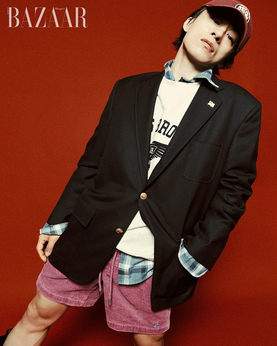 브룩스브라더스가 배우 구교환을 봄/여름 시즌의 전속 모델로 발탁했다./사진제공=하퍼스바자