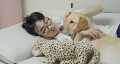 유명 유튜버와 내연 관계, 10남매 모두 입양 보냈는데…1년 만에 돌잔치 포착 ('전참시')