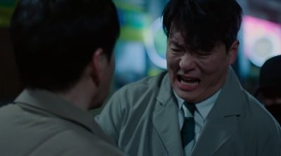 소이현 남편, 강도 습격 당했다…대신 칼 맞고 쓰러져, "큰일날 뻔" ('사랑처방')[종합]