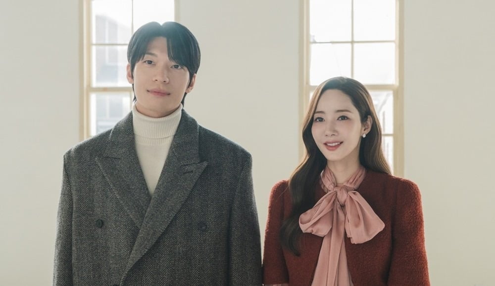 '세이렌' 박민영과 위하준의 다정한 모습 / 사진제공=tvN