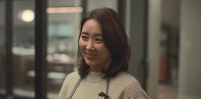 윤유선, 코로나로 S 캐피탈 고금리 대출 받았다…아들 지키려 외유내강 면모 ('사냥개들')