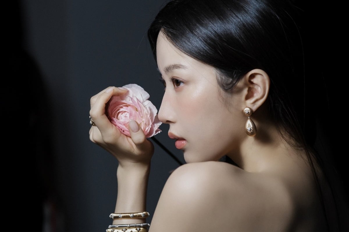 배우 문가영의 화보 비하인드 / 사진제공=피크제이 엔터테인먼트