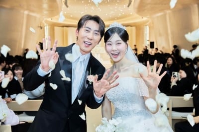엄지윤, 15년 연인과 ♥결혼했다…장기 연애 끝내고 4월 1일 결혼식→3천만 원 기부 "연기 아냐" ('숏박스')