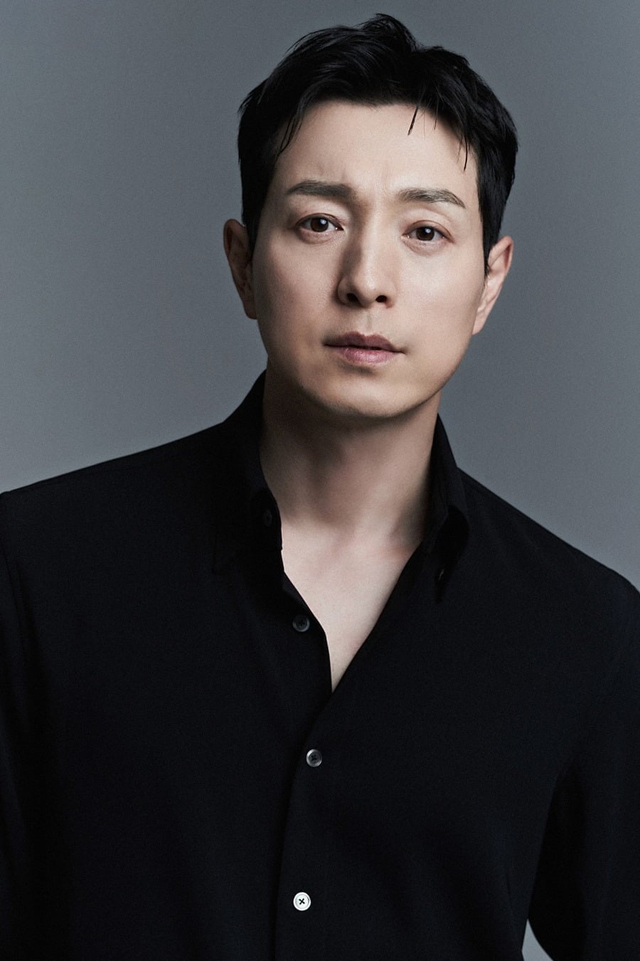 배우 정성일이 새 코미디 시리즈 '입금 바랍니다'에 캐스팅됐다./사진제공=빌리언스