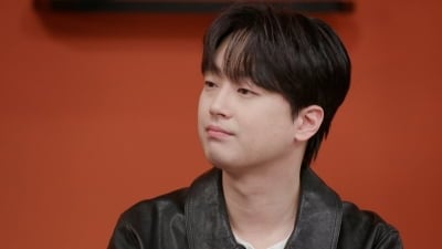 이찬원, 의료 보험도 없는 알코올 의존증 환자 보살피던 故 선우경식 사연에 "눈물 난다" 울컥 ('셀럽병사')