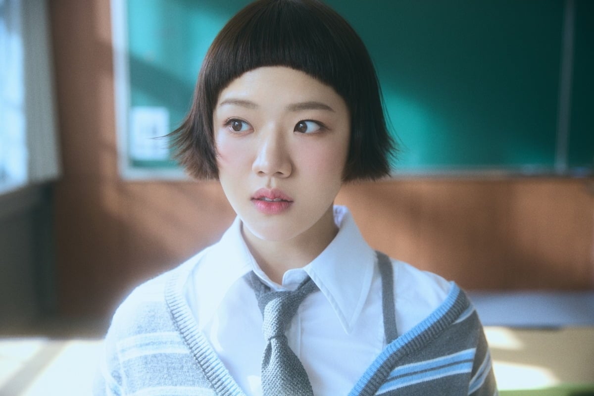 쿠팡플레이 시리즈 '로맨스의 절댓값'에서 배우 김향기는 BL 소설 작가인 여고생 역을 맡았다. / 사진제공=쿠팡플레이