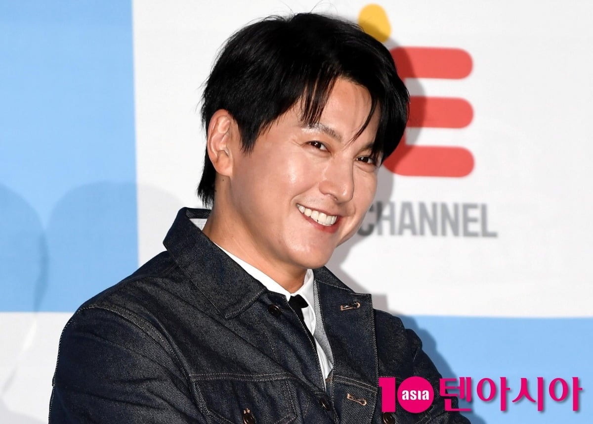 배우 류수영이 넷플릭스 '사냥개들2'에서 카리스마 넘치는 매력을 보여줬다. / 사진=텐아시아DB