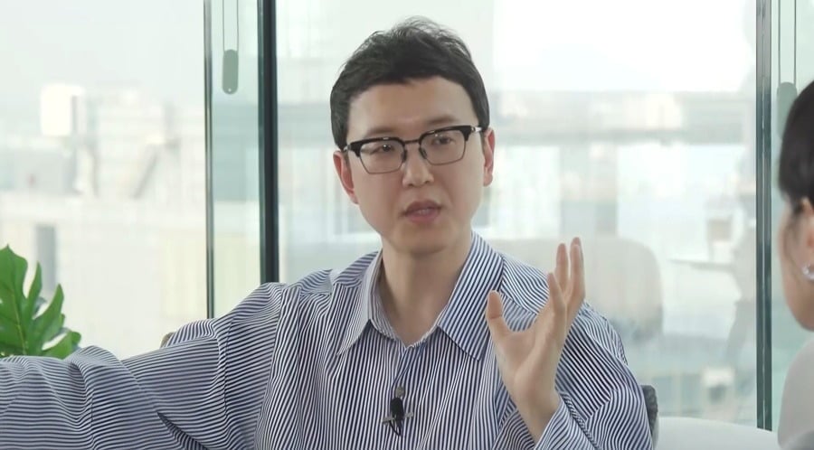 '데이앤나잇'에 '김부장이야기' 작가가 출연했다./사진제공=MBN