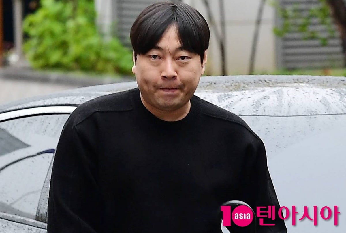 이진호가 뇌출혈로 쓰러져 병원에 입원했다./사진=텐아시아DB