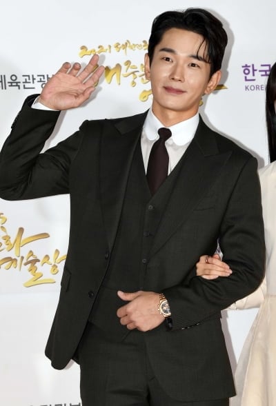 ♥10살 연하 걸그룹 인기 멤버와 결혼하더니…온주완 "헬스장 일주일에 5번 가" ('전현무계획')