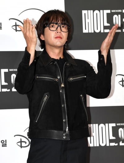 '1300억 건물주' 장근석, 인기 연예인과 동거 사실 알려졌다…"친구들은 가정 이뤄" ('구기동')