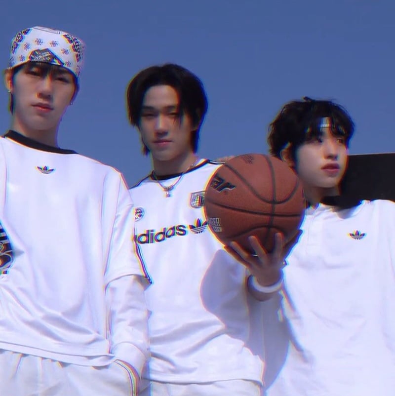 지난해 6월 데뷔한 신예 보이그룹 비보이즈(BE BOYS)가 '슬램덩크'로 멈추지 않는 순간을 예고했다./사진제공=오크컴퍼니