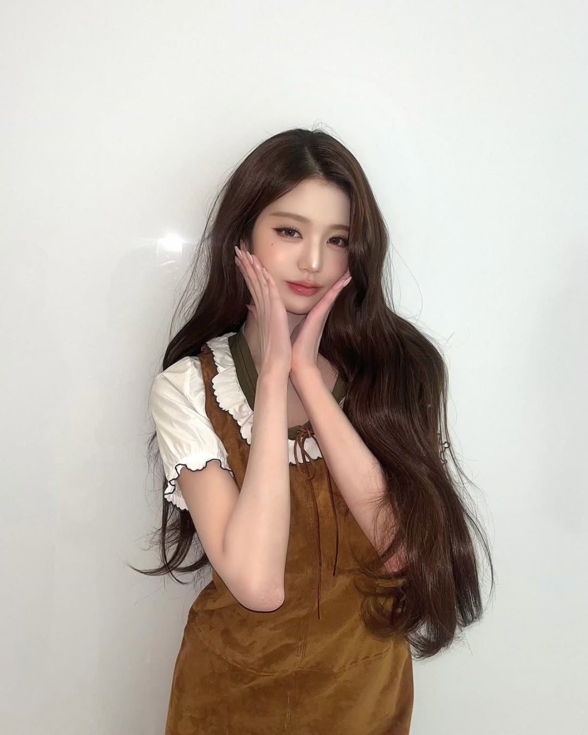 사진 = 장원영 인스타그램