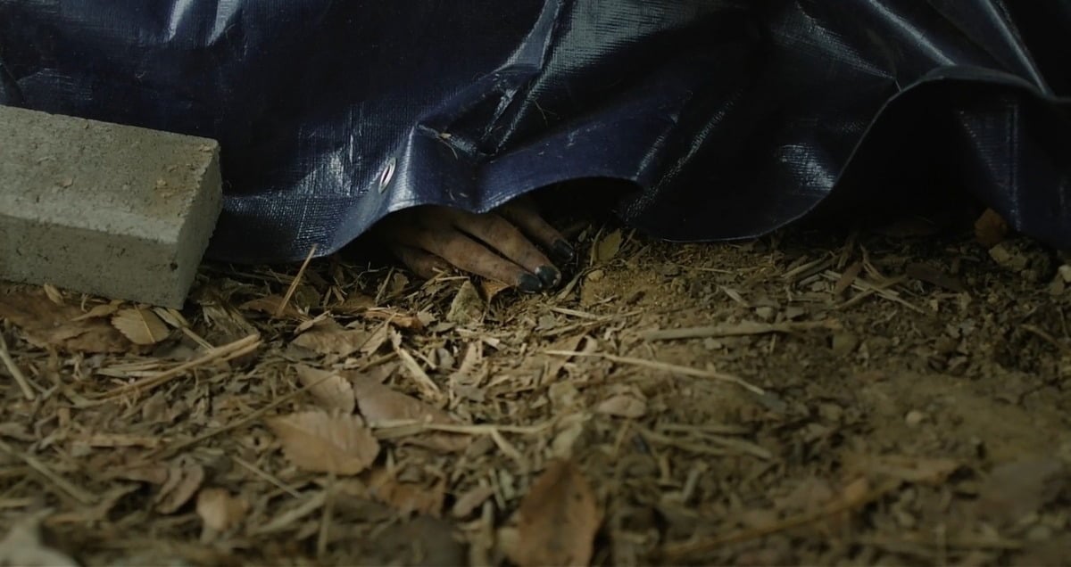 '대한민국에서 건물주 되는 법' 김준한이 정수정을 구하고 사망, 폭풍처럼 휘몰아친 전개가 펼쳐졌다./사진=tvN 방송 화면 캡처