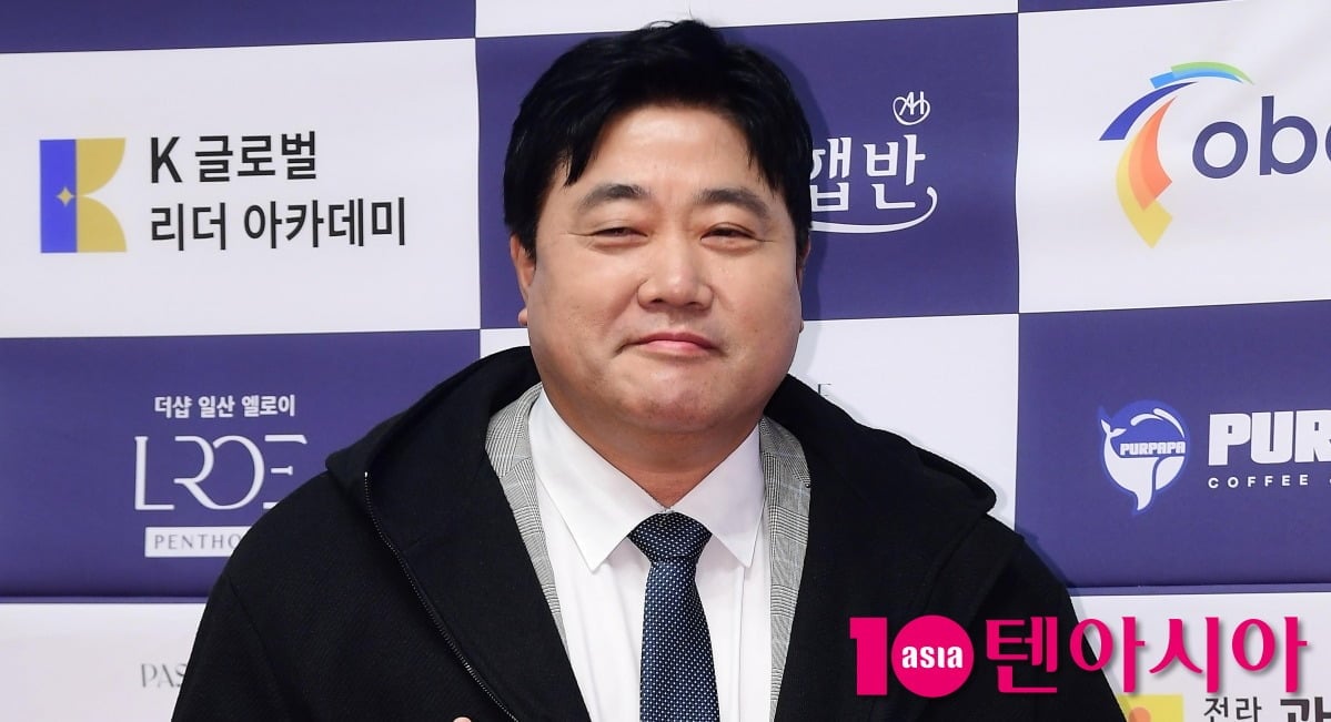 전 야구선수 양준혁이 포즈를 취하고 있다 / 사진=텐아시아 DB