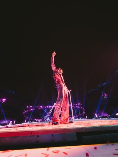 박효신, 데뷔 26년 만에 꿈 이뤘다…"욕심내서 달려와"