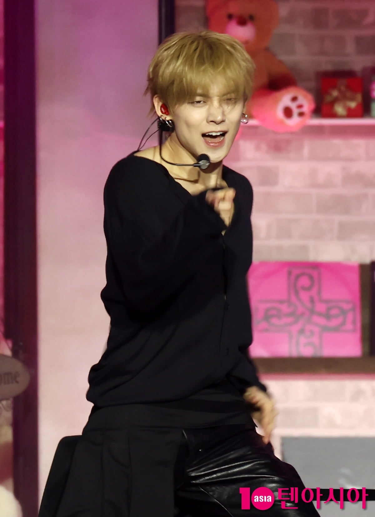 투모로우바이투게더 연준, 강렬한 카리스마[TEN포토]