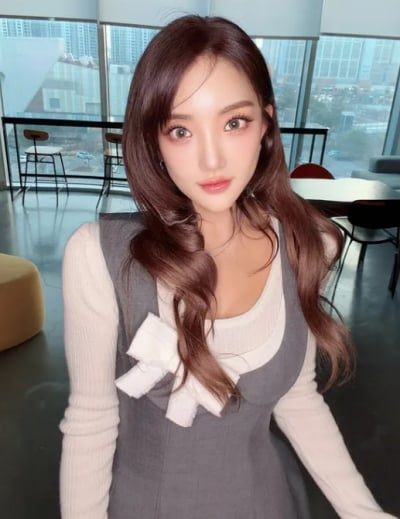 S.E.S.のバダ、変わらぬ美貌で注目を集める