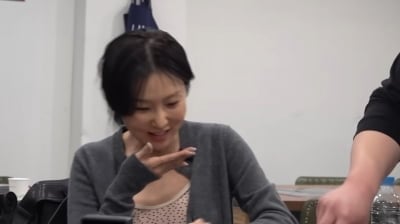 '12세 연상' 결별설 화사, 이상형 변했다…"귀여움이 모든 것을 이겨" 고백 ('제이팍씨')