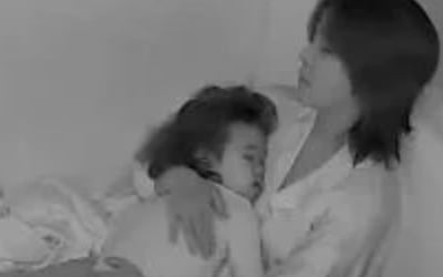 YouTuber Lala Expresses Guilt as a Working Mom