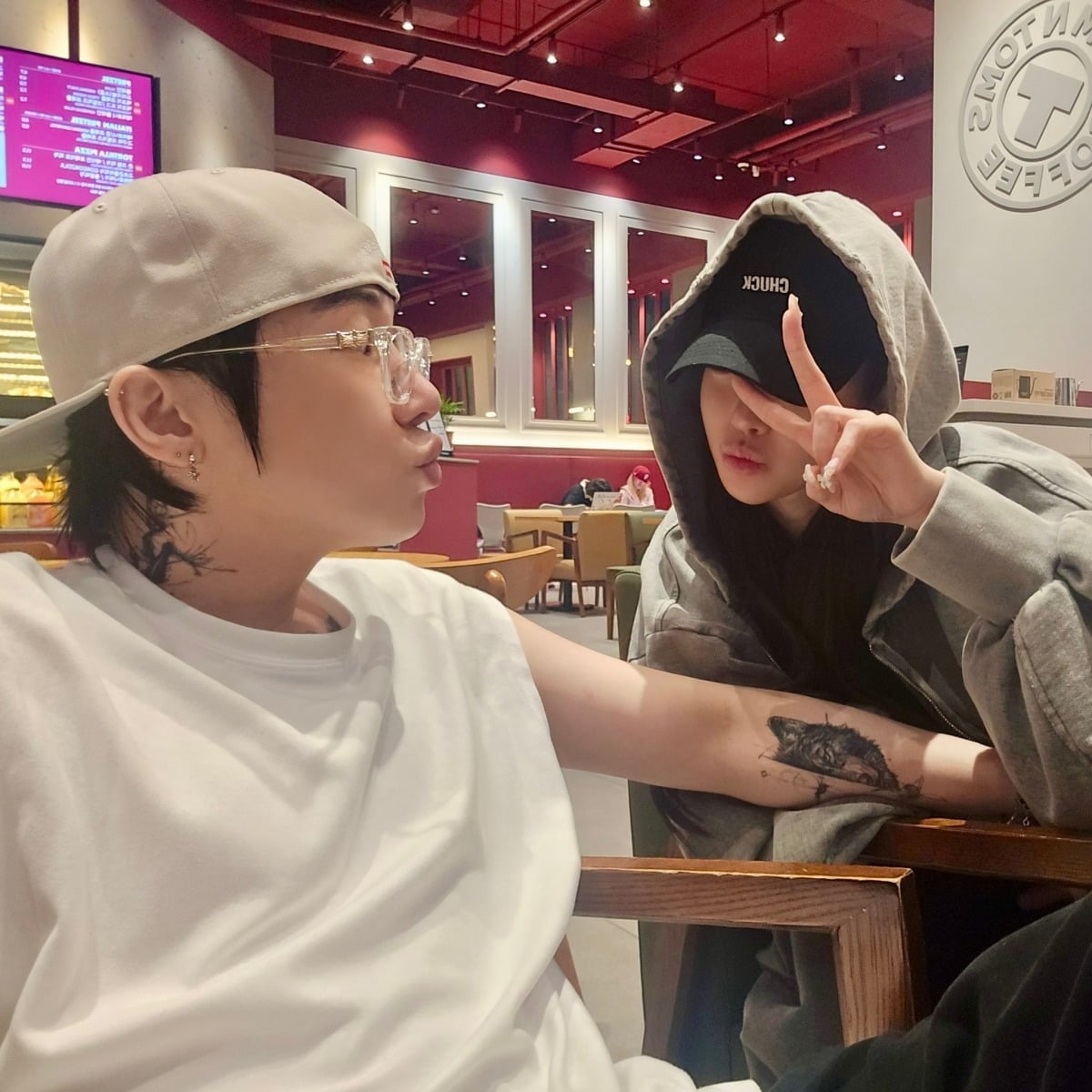 BJ 과즙세연과 케이가 열애를 인정했다. / 사진=과즙세연, 케이 채널