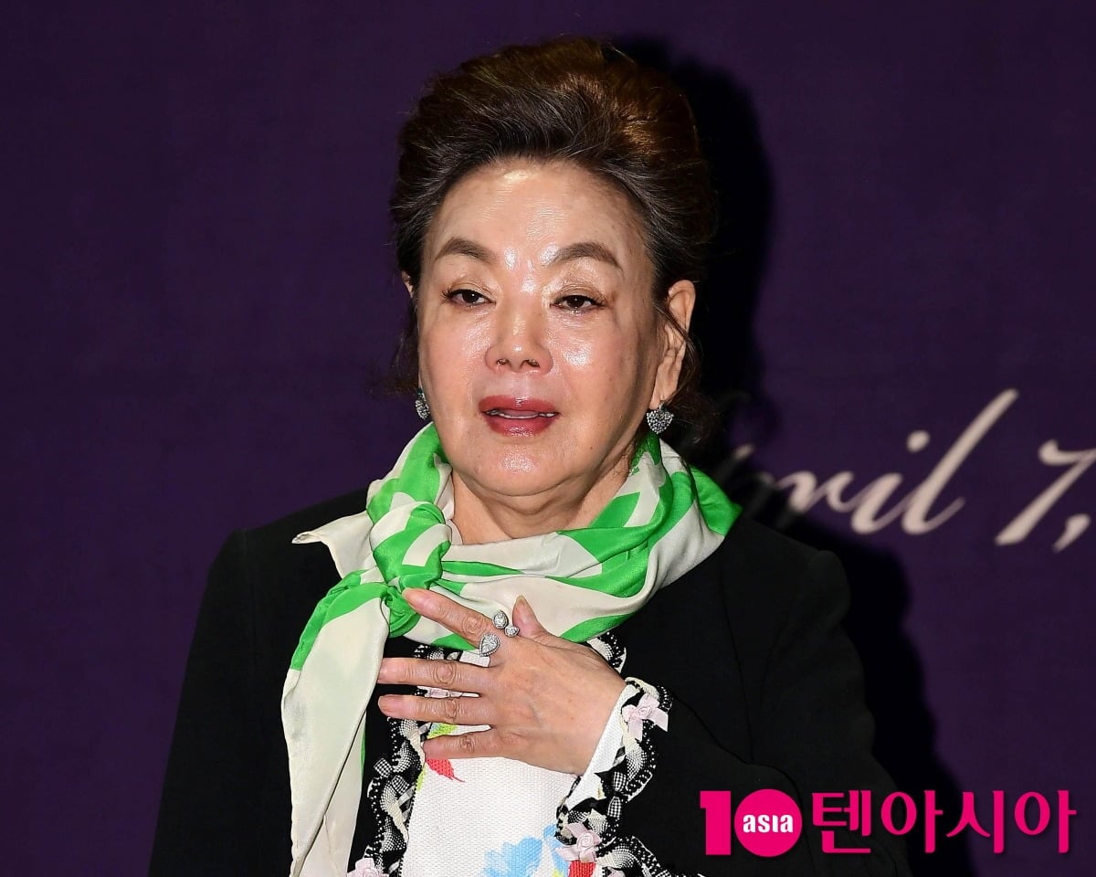 배우 고(故) 김수미의 뮤지컬 '친정엄마' 출연료가 여전히 지급되지 않았다는 소식이 전해졌다. / 사진=텐아시아DB