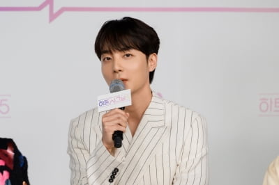 '32세' 로이킴, 연애 스타일 밝혔다 "첫 눈에 반하는 편…직진하지는 않아" ('하트시그널5')