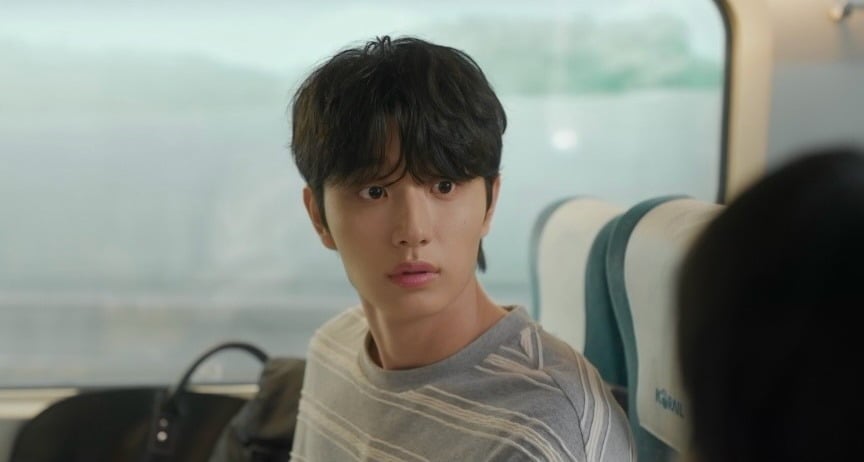 배우 김재원이 '유미의 세포들 시즌3'에서 새로운 로맨스의 주인공 '신순록'으로 완벽 변신하며 시청자들의 설렘을 자극했다./사진제공=티빙